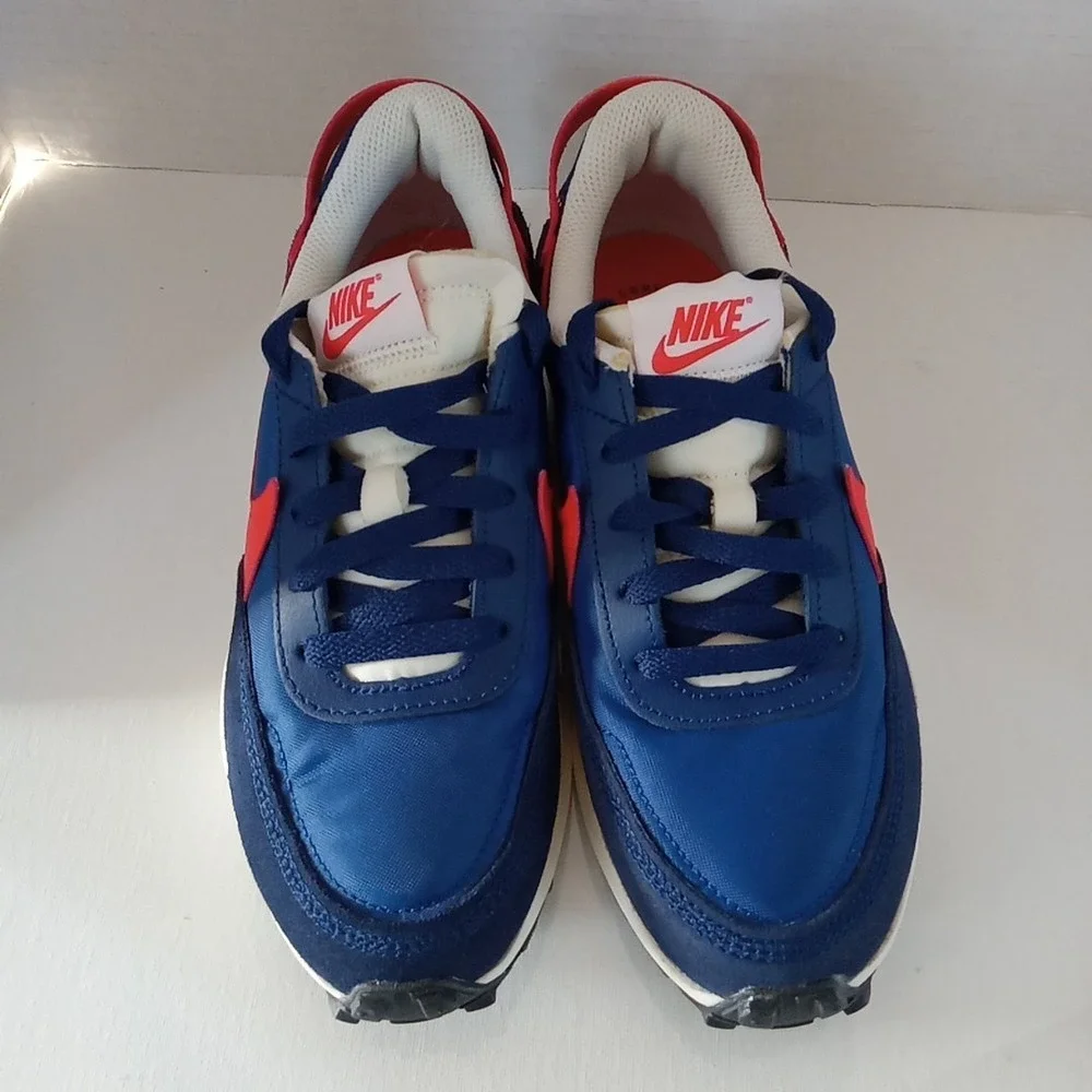 Nike Shoes Women's Size 6 Blue Void Red Waffle Debut Running Sneakers IB4364-492